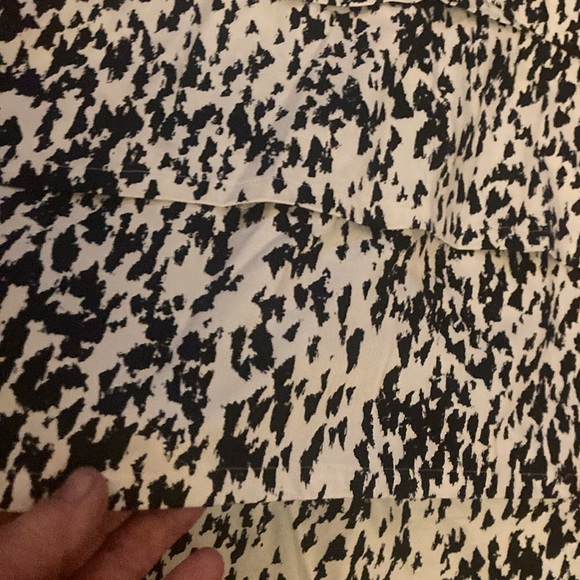 Dress in tiers by Calvin Klein Size 8 - Picture 4 of 7